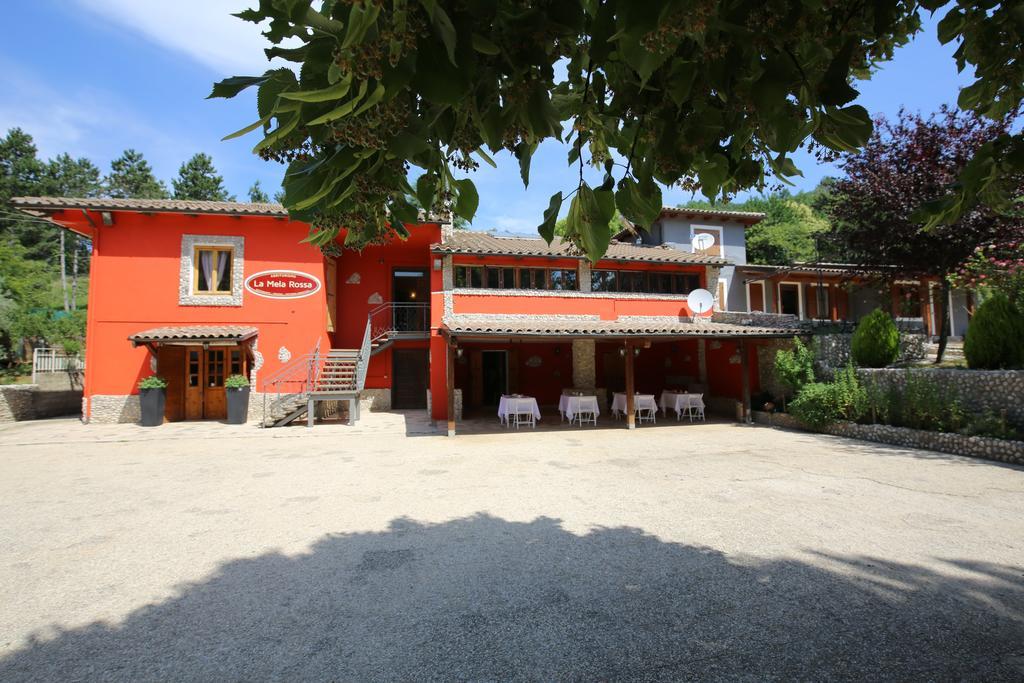 La Mela Rossa Vila Terni Exterior foto